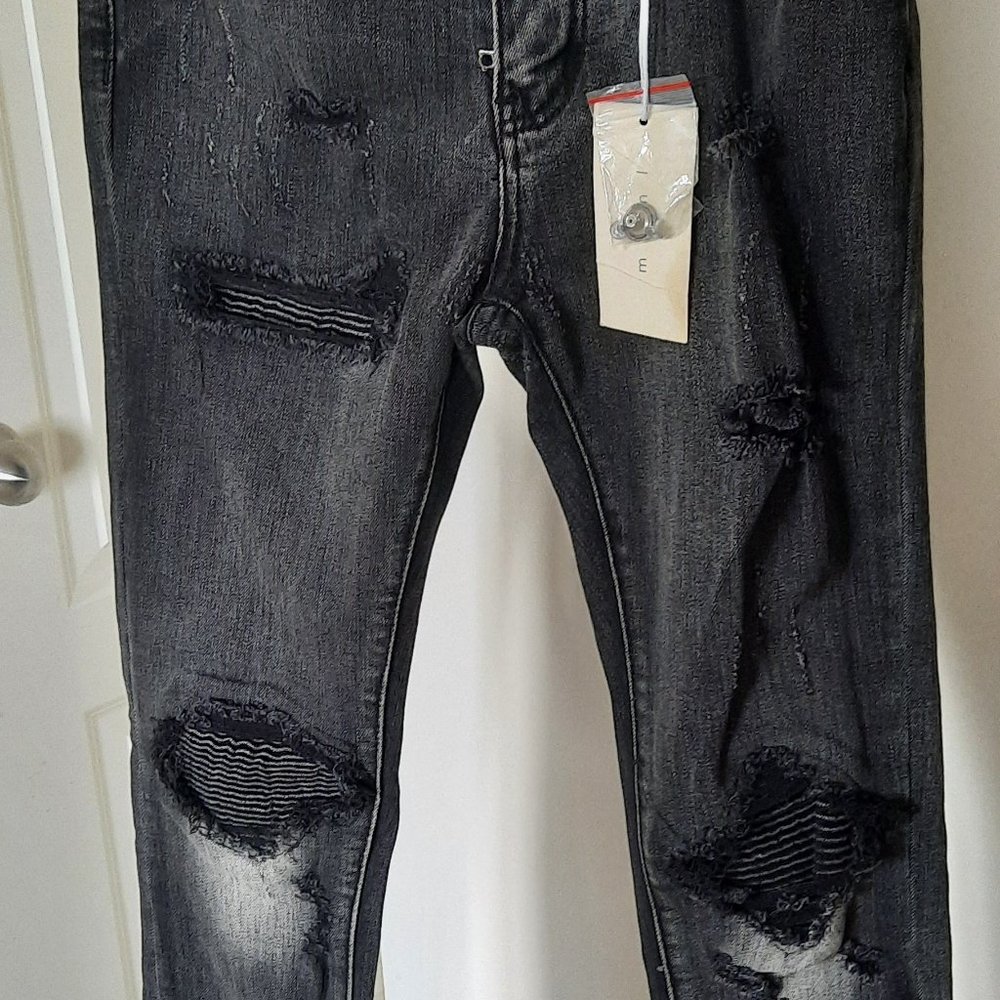 Bnwt MNML jeans